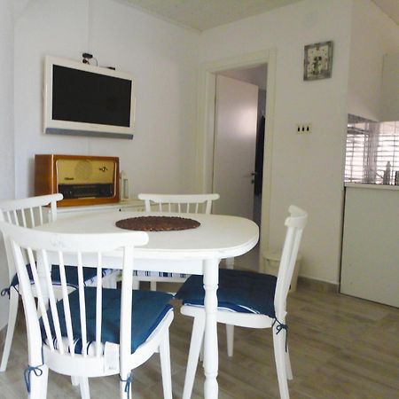 Apartments Petar - 30 M From Sandy Beach Nin Bagian luar foto